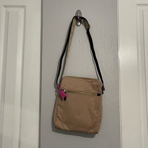 VERA BRADLEY MIDTOWN HIPSTER CROSSBODY KHAKI